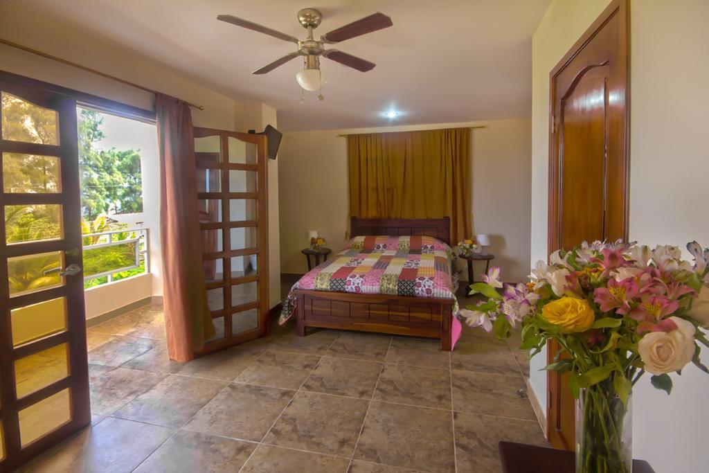 Puerta Sol Inn Manglaralto Habitación foto
